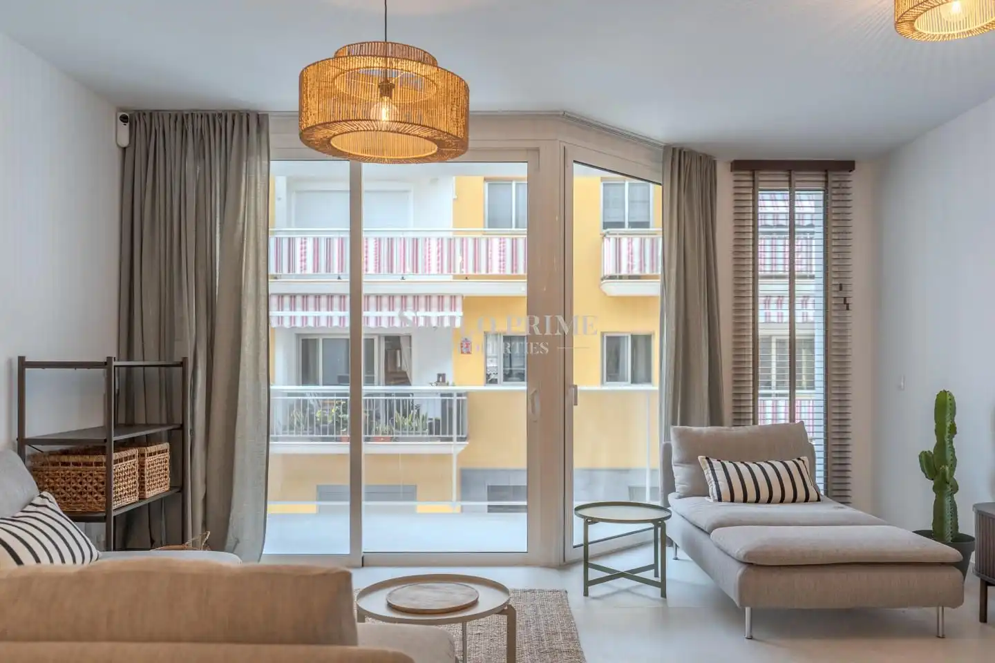 Appartamento con terrazza in affitto a Calle Mar de Fondo, imagen 2