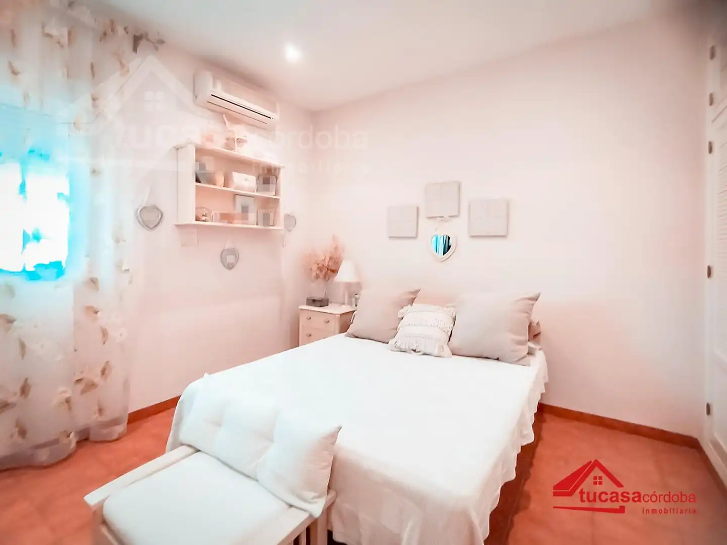 Dormitori de Casa o xalet en venda en Córdoba amb Aire condicionat, Calefacció i Jardí privat