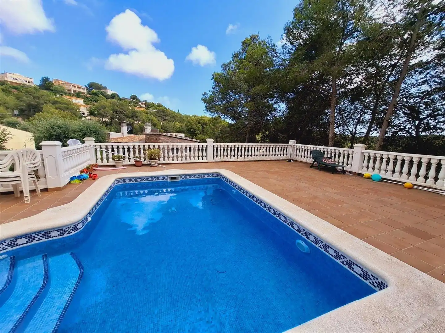 Piscina de Casa o xalet en venda en Calafell amb Jardí privat, Terrassa i Traster