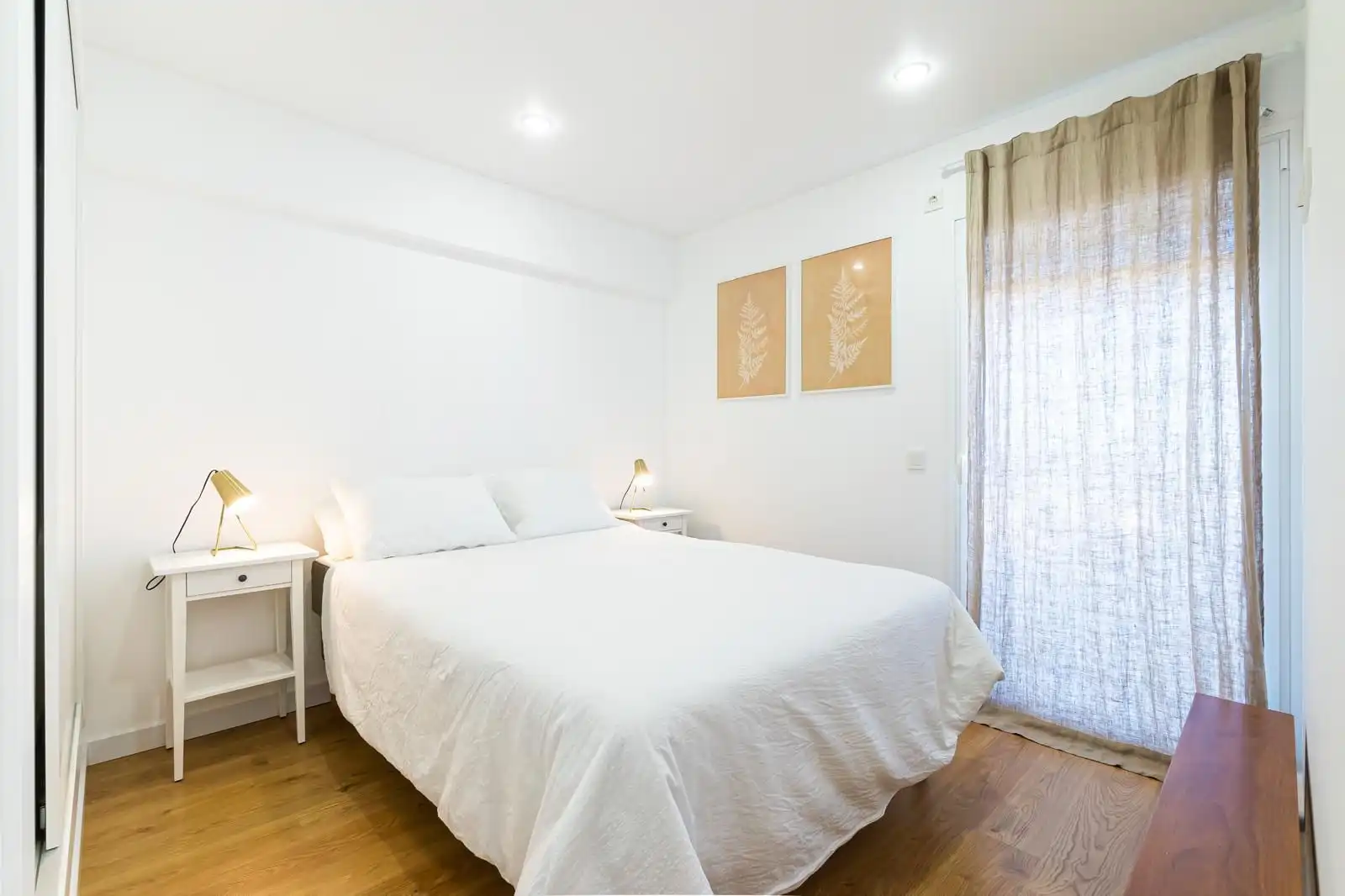 Habitación de Apartamento de alquiler en Torrevieja con Aire acondicionado, Calefacción y Terraza