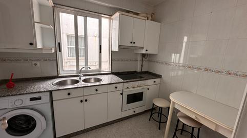 Foto 2 de Piso de alquiler en Piñeiros- Freixeiro, Narón