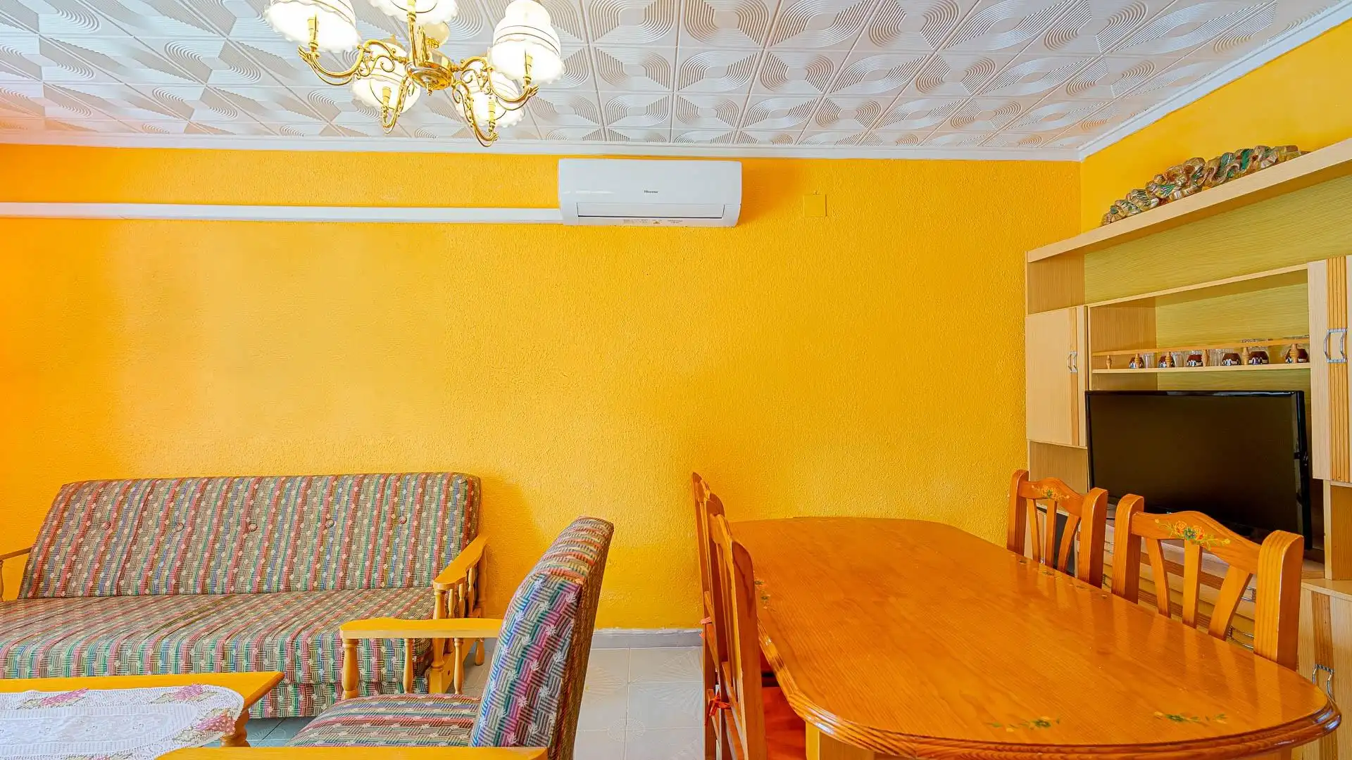 Menjador de Casa o xalet en venda en Torrevieja amb Jardí privat