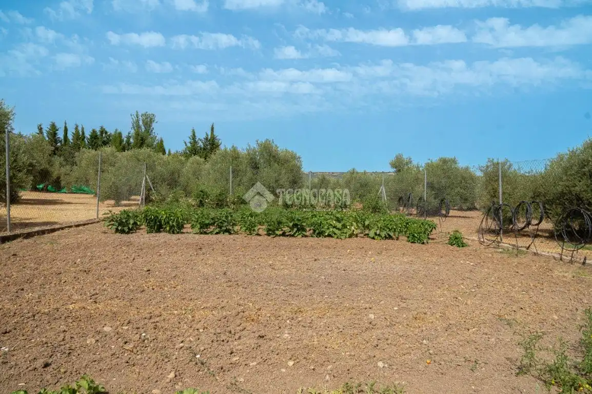 Finca rústica en venta en Torreperogil con Aire acondicionado y Calefacción