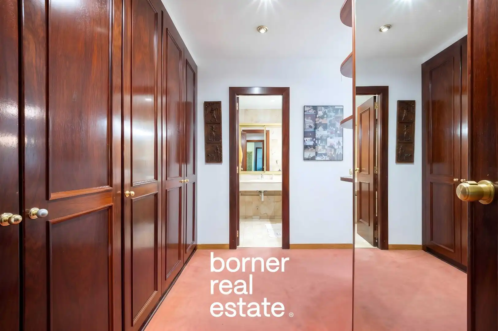 Vista exterior de Casa adosada en venda en Sant Cugat del Vallès amb Aire condicionat, Calefacció i Parquet