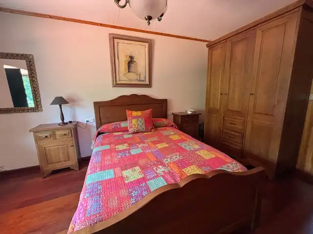 Dormitori de Casa o xalet de lloguer en Valdoviño amb Calefacció, Jardí privat i Parquet