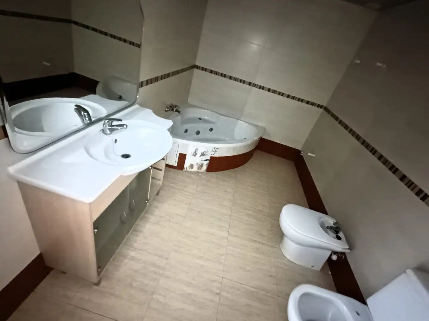 Bathroom of Houses for sale in Balaguer  with Alarm