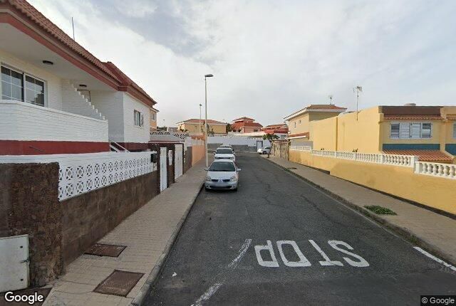 Vista exterior de Piso en venta en Telde