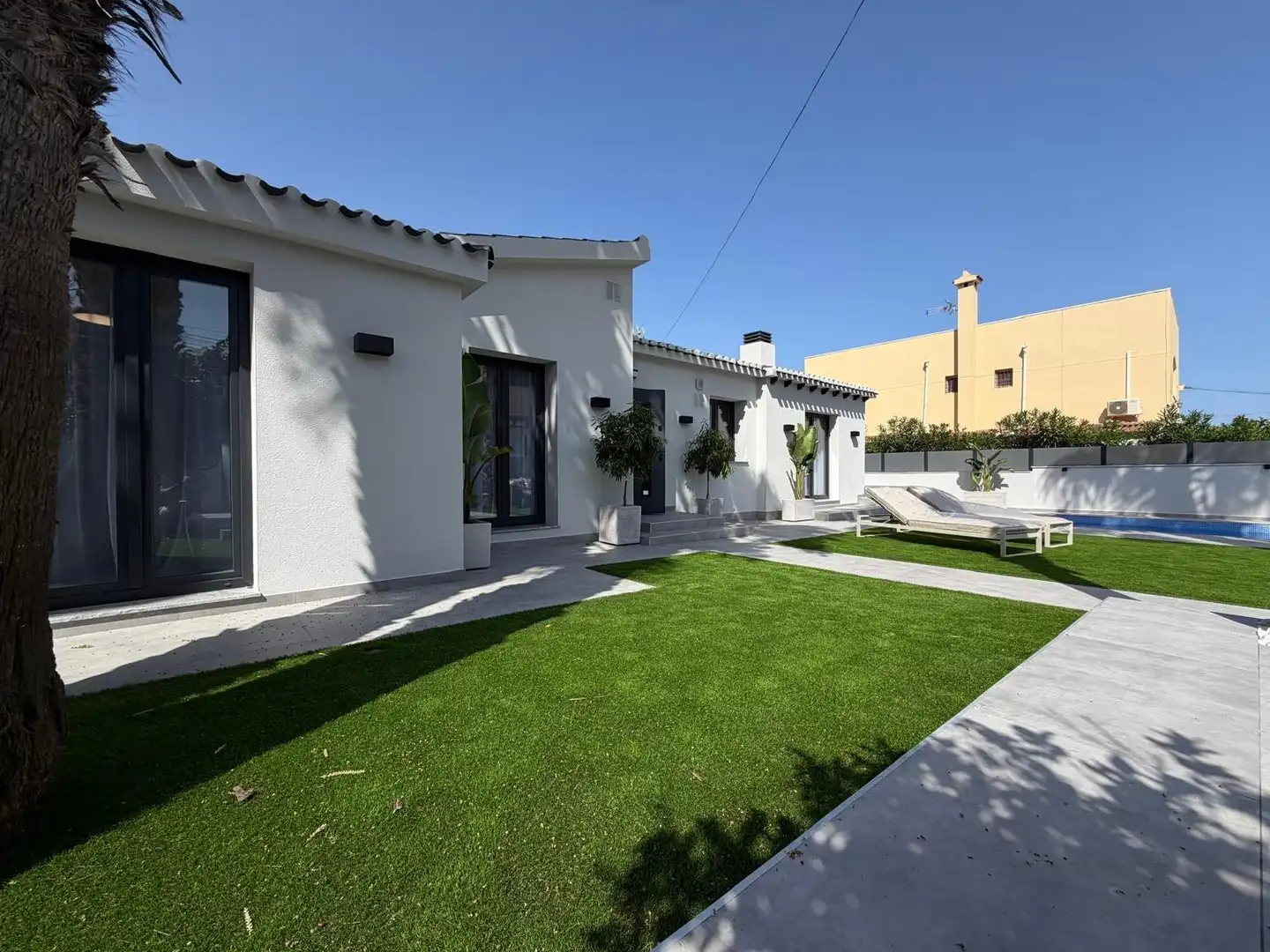 Exterior view of Houses for sale in Torrevieja  with Air Conditioner, Heating and Private garden