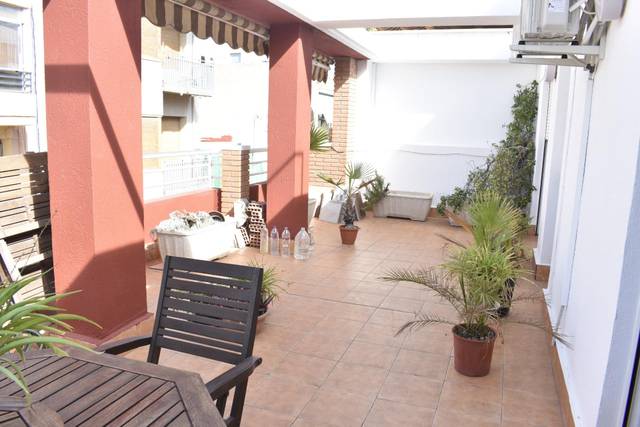 Piso en Venta en Carolinas Bajas