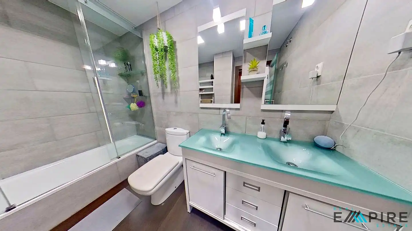 Piso en venta en Cristina Sánchez, Centro