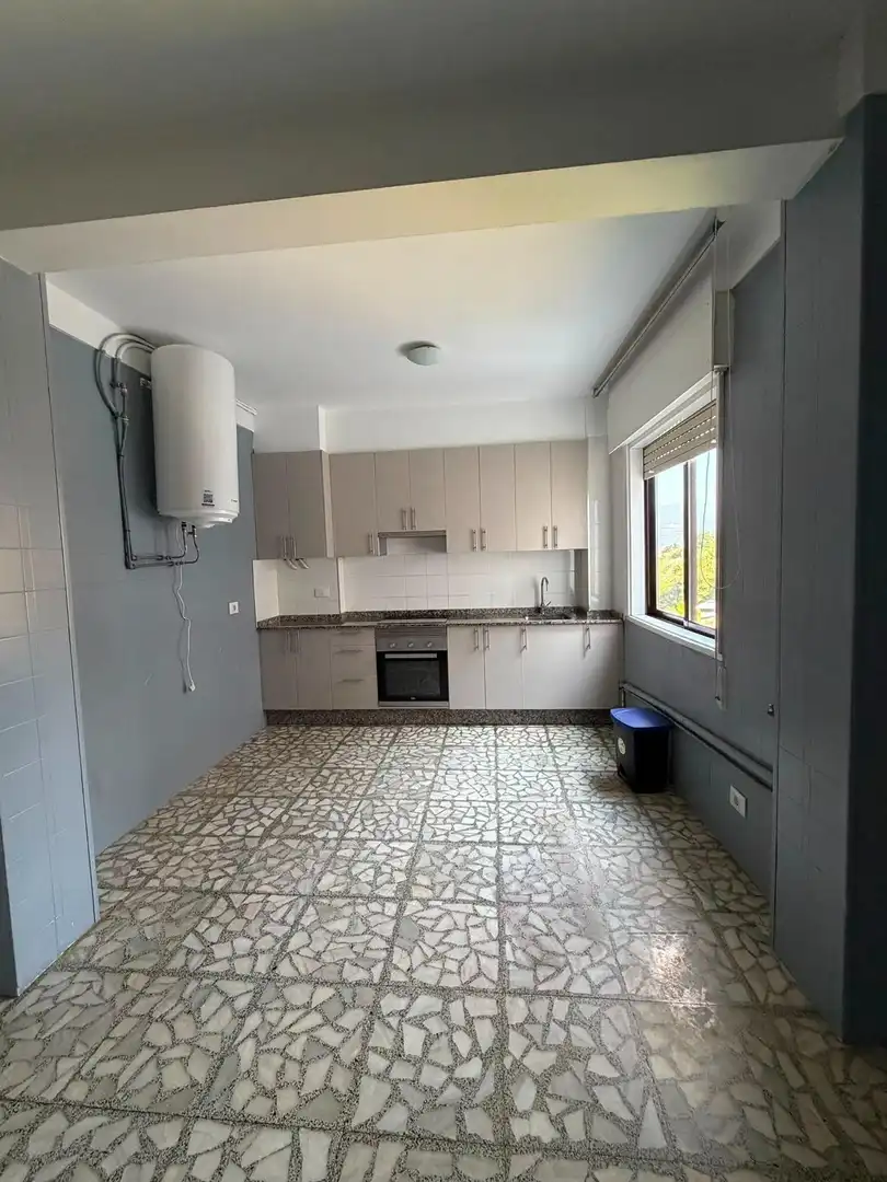 Kitchen of Flat for sale in Redondela  with Terrace