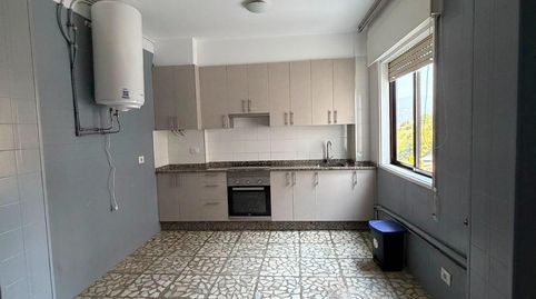 Foto 3 de Piso en venta en Redondela, Pontevedra