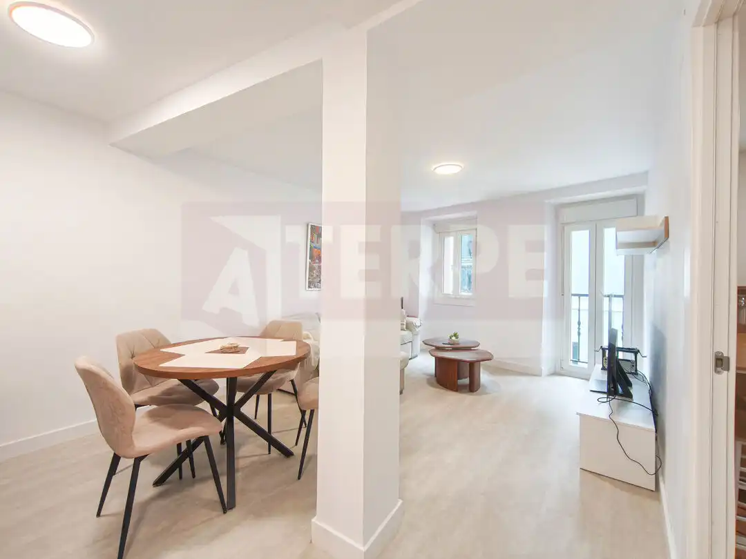 Sala de estar de Piso en venta en Errenteria con Amueblado y Balcón