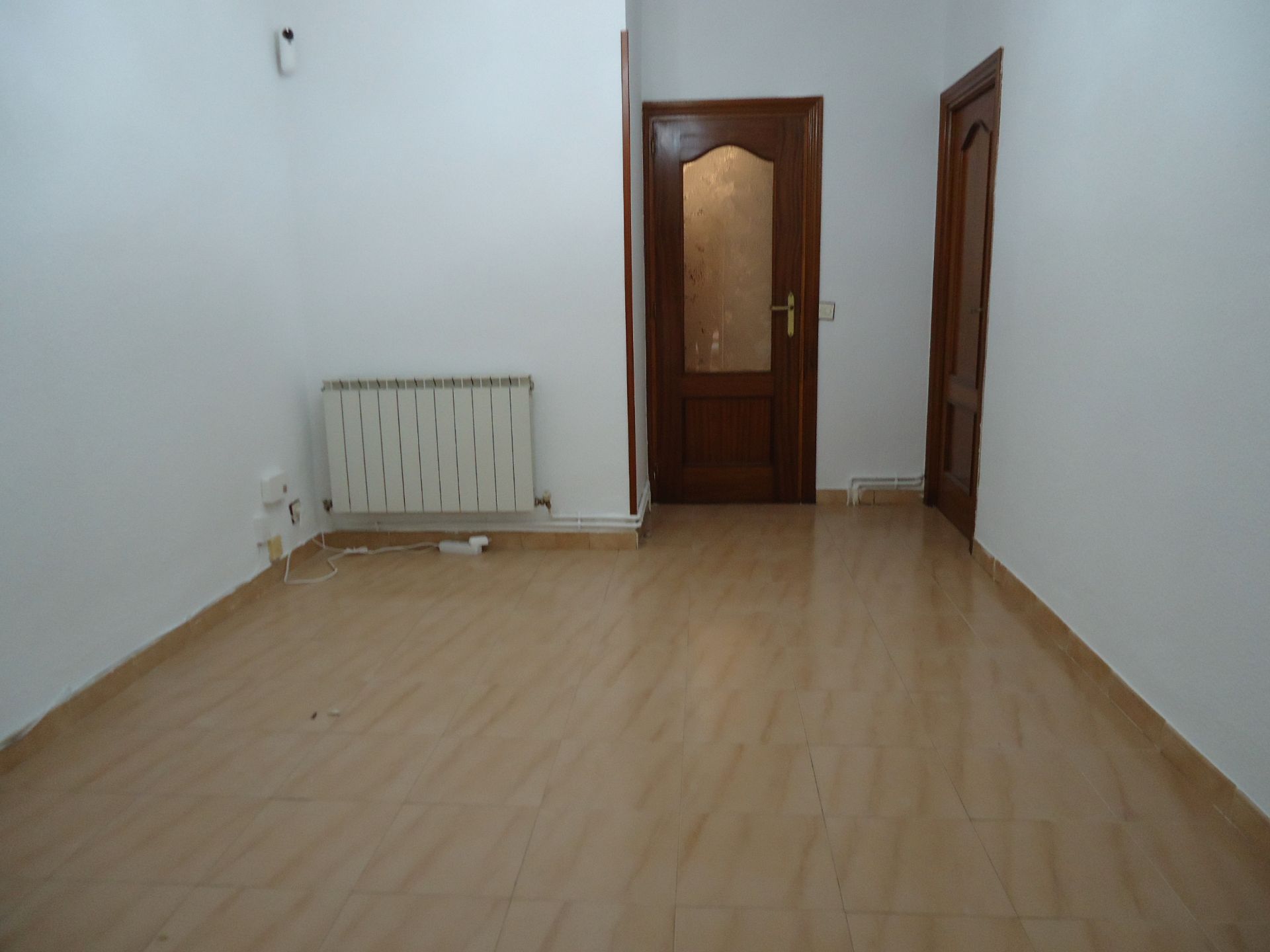Flat for sale in  Madrid Capital  with Heating