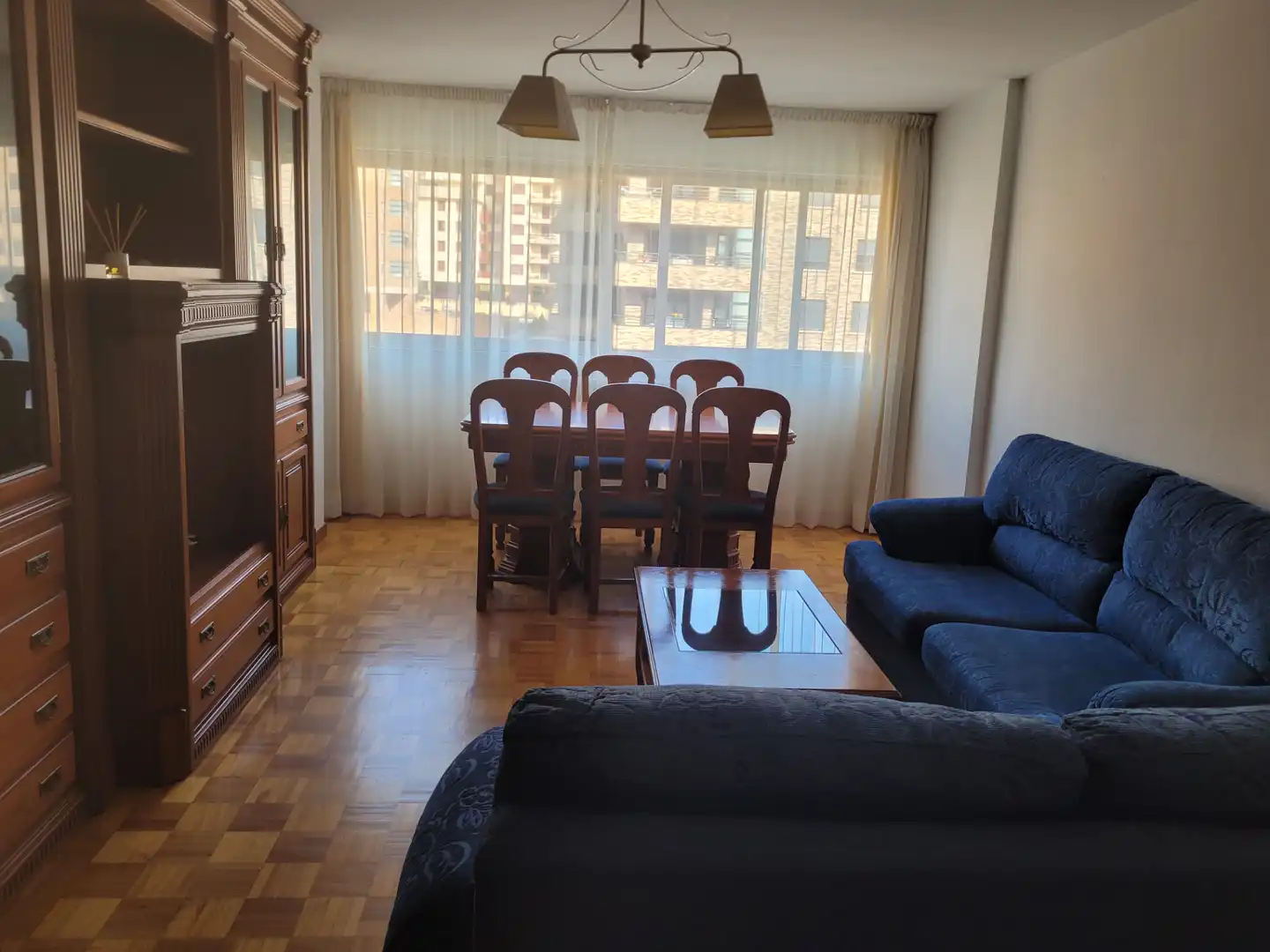 Sala de estar de Piso en venta en Soria Capital  con Calefacción, Parquet y Amueblado