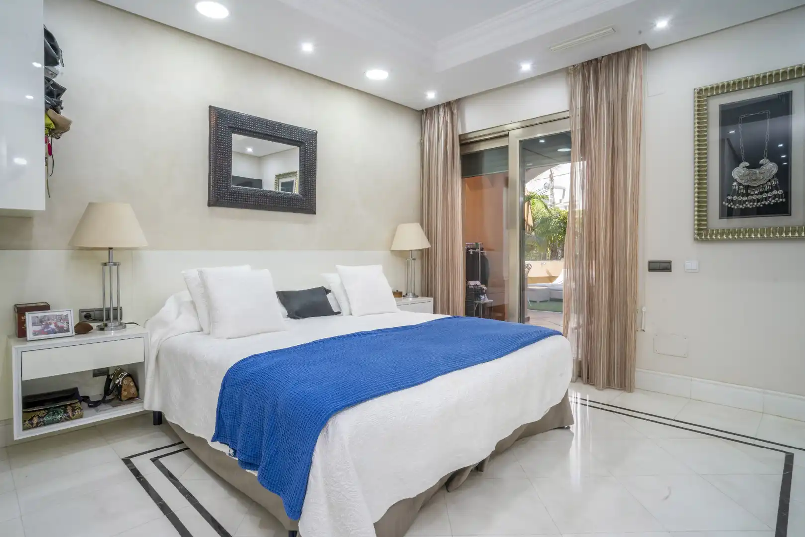 Planta baja en venta en Puerto Banús