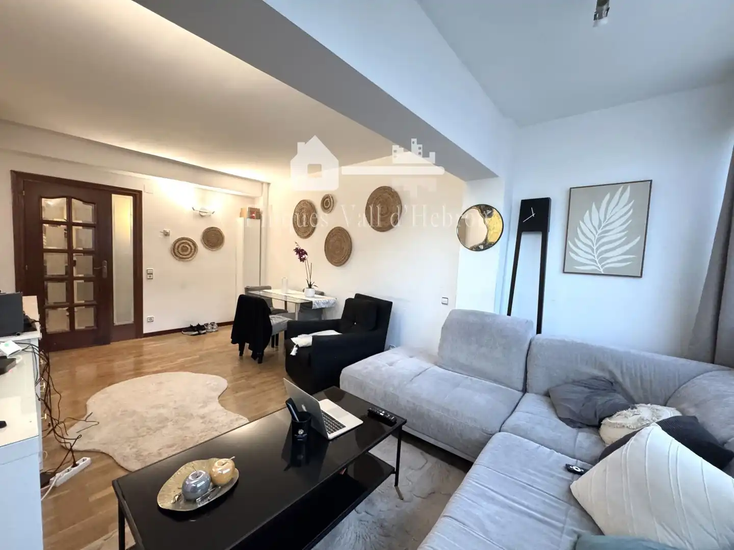 Sala d'estar de Pis en venda en Barcelona amb Aire condicionat, Calefacció i Terrassa