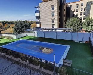 Piscina de Pis de lloguer en  Granada Capital amb Aire condicionat, Calefacció i Terrassa