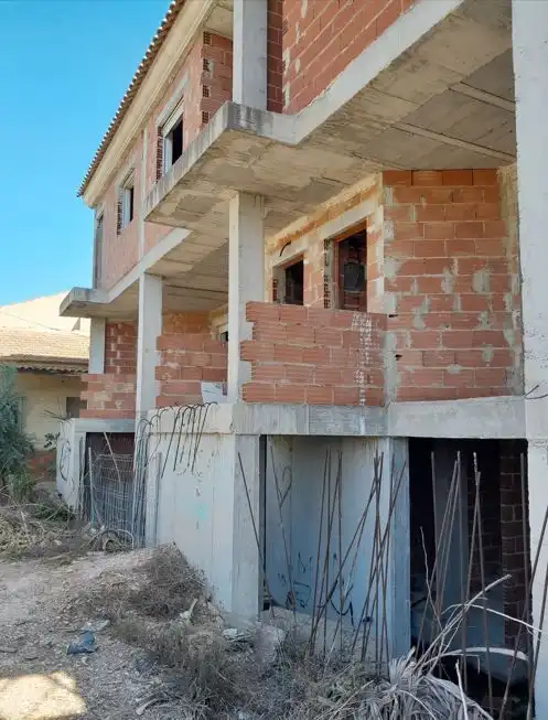 Außenansicht von Gebäude zum Verkauf in Orihuela