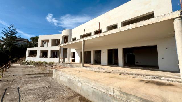 Casa-chalet en Venta en Avenida Dos en Hacienda Las Chapas