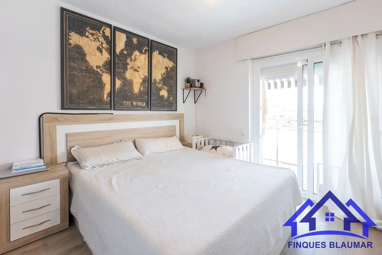 Bedroom of Flat for sale in Arenys de Mar  with Air Conditioner, Heating and Terrace