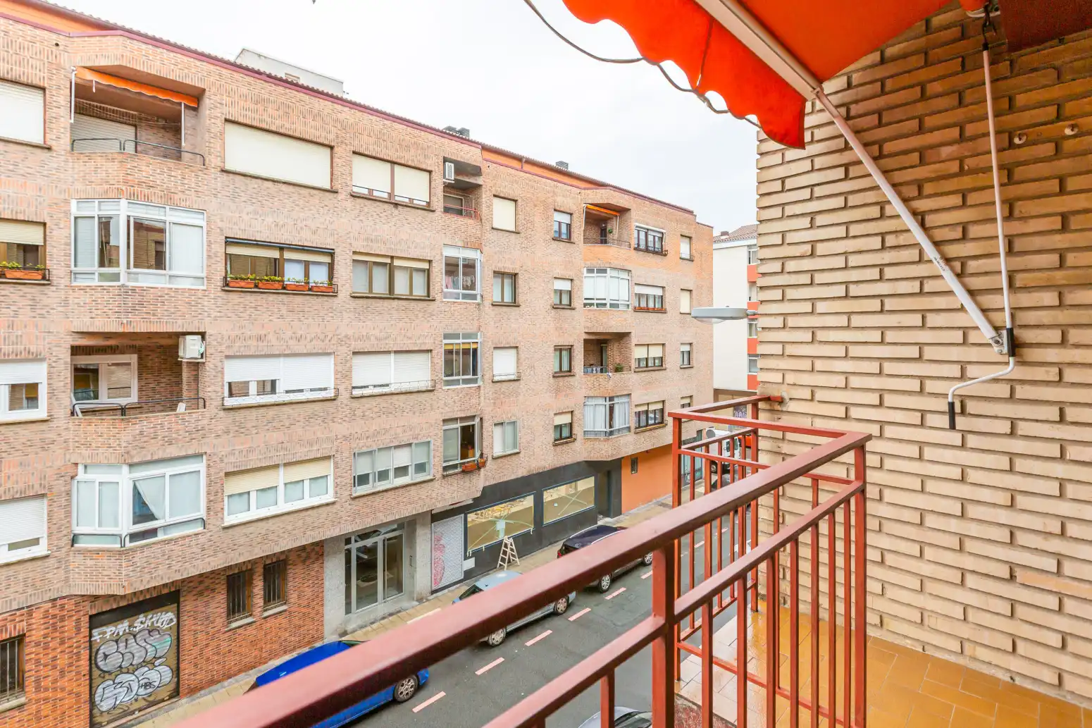 Vista exterior de Pis en venda en  Pamplona / Iruña amb Calefacció