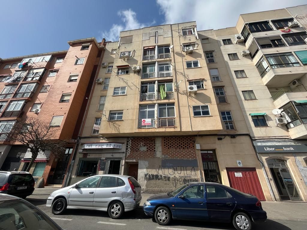 Exterior view of Flat for sale in Cáceres Capital