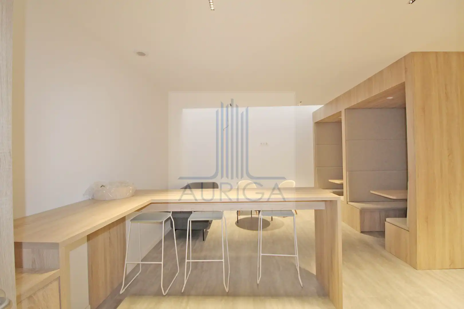 Office for sale in Madrid  with Air Conditioner, Heating and Terrace