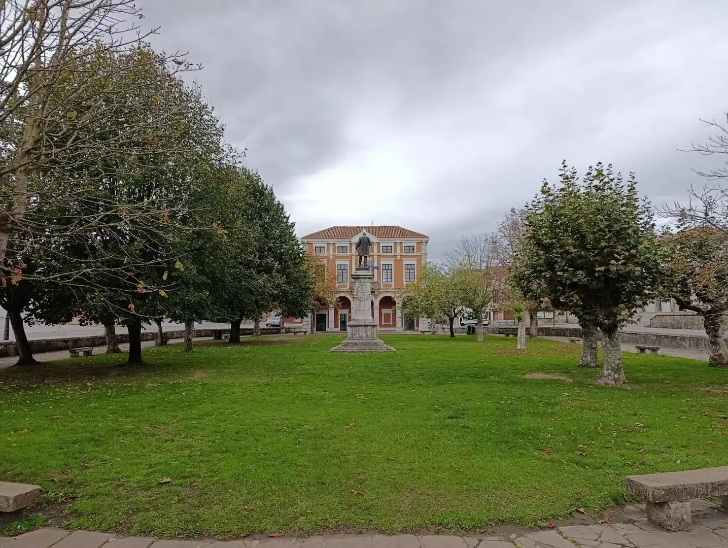 Vista exterior de Piso en venta en Ribadedeva con Calefacción, Trastero y Amueblado