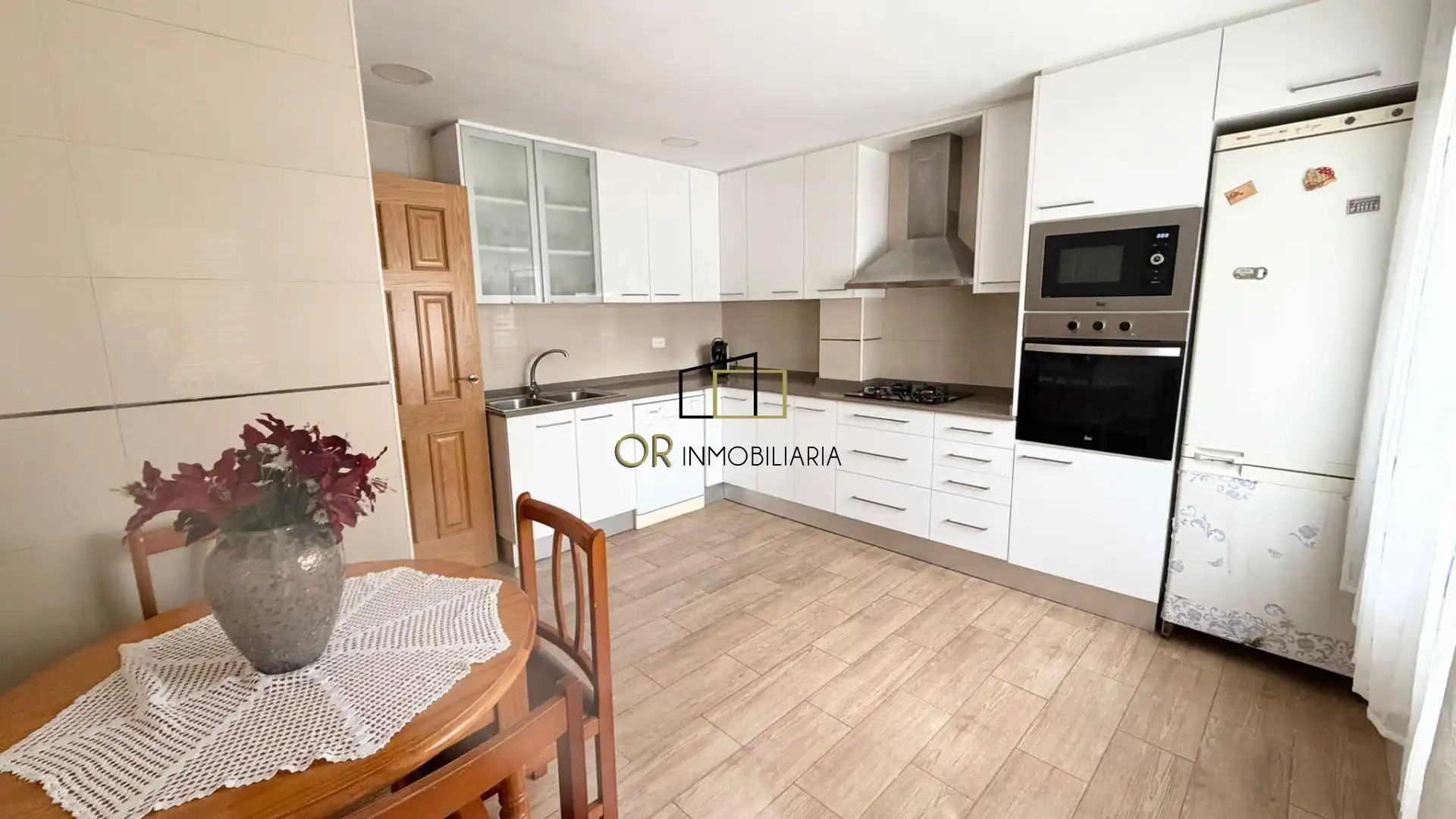 Casa o xalet en venda a Cunit Residencial