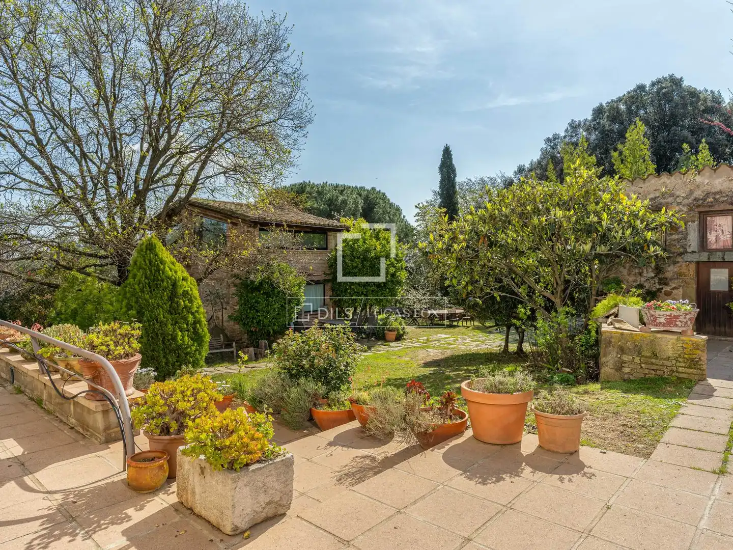 Garden of Country homes for sale in Anglès  with Air Conditioner, Private garden and Terrace