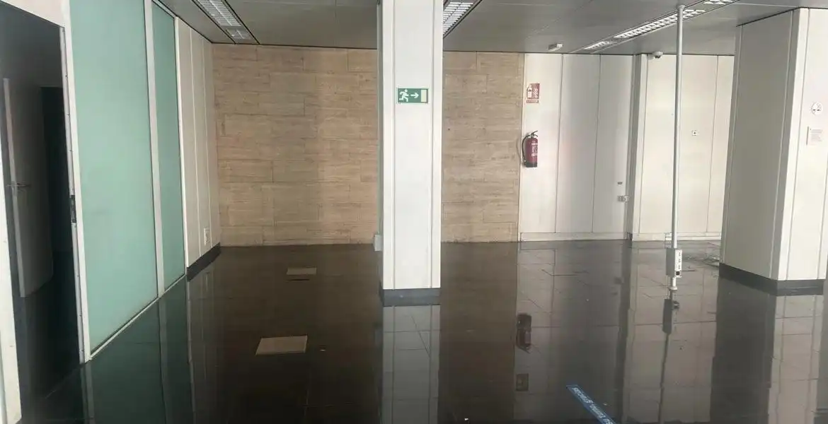 Local commercial à louer à Avenida Primo de Rivera 19, imagen 3
