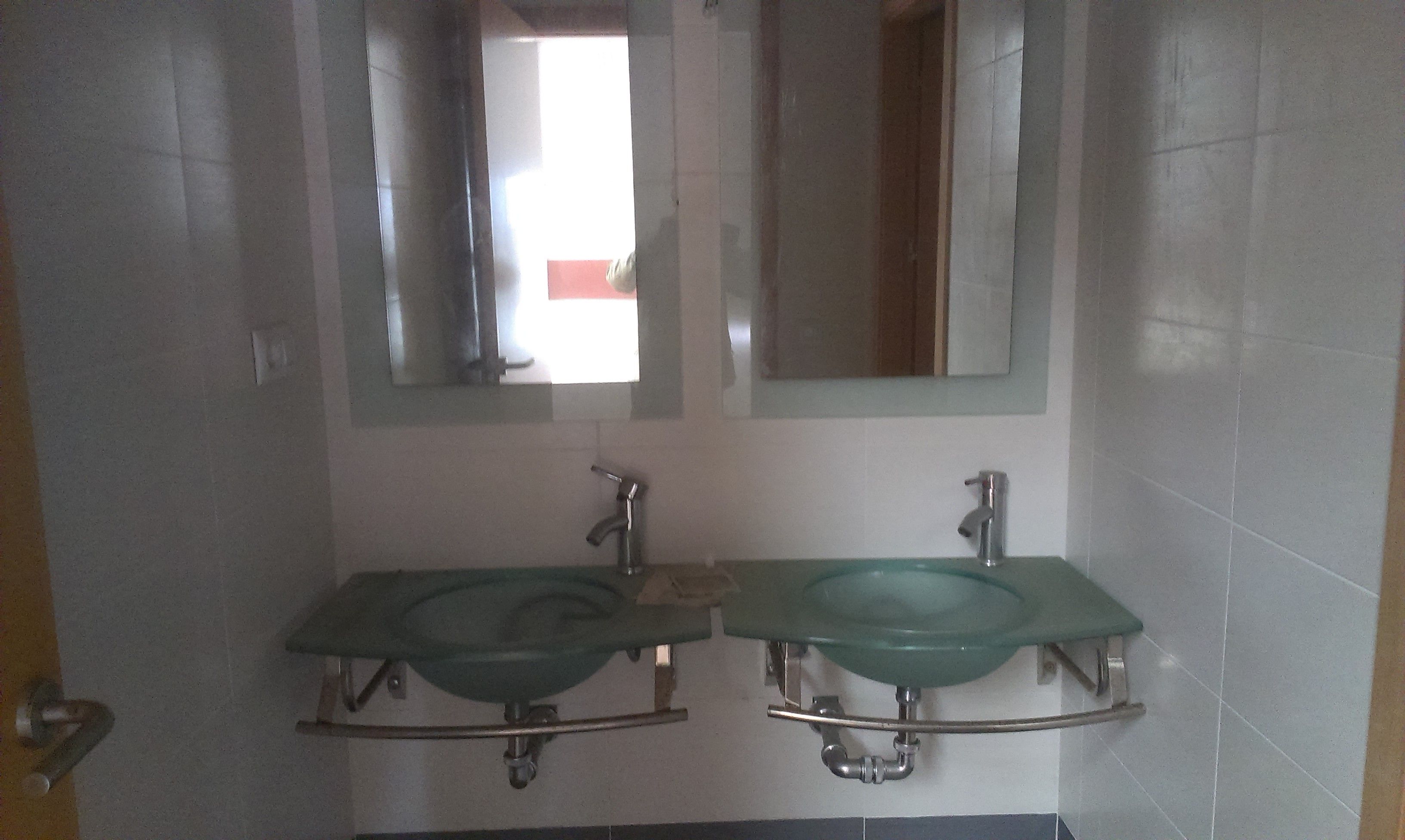 Bathroom of Industrial buildings for sale in  Cádiz Capital  with Alarm