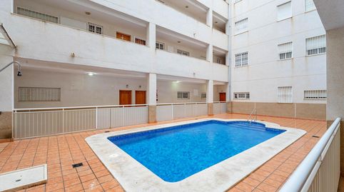 Foto 2 de Apartamento en venta en Villa Madrid, 35, Parque de las Naciones, Torrevieja