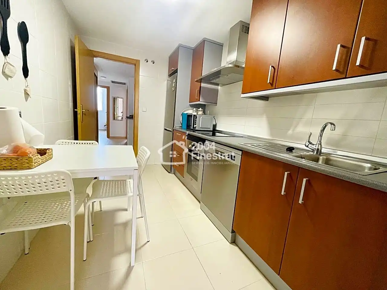 Cuina de Apartament de lloguer en Villajoyosa / La Vila Joiosa amb Aire condicionat, Terrassa i Moblat