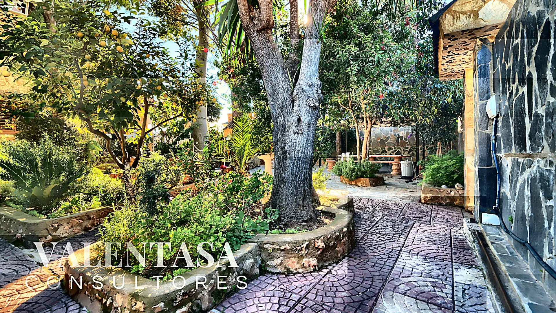 Exterior view of Houses for sale in L'Eliana  with Air Conditioner, Heating and Private garden
