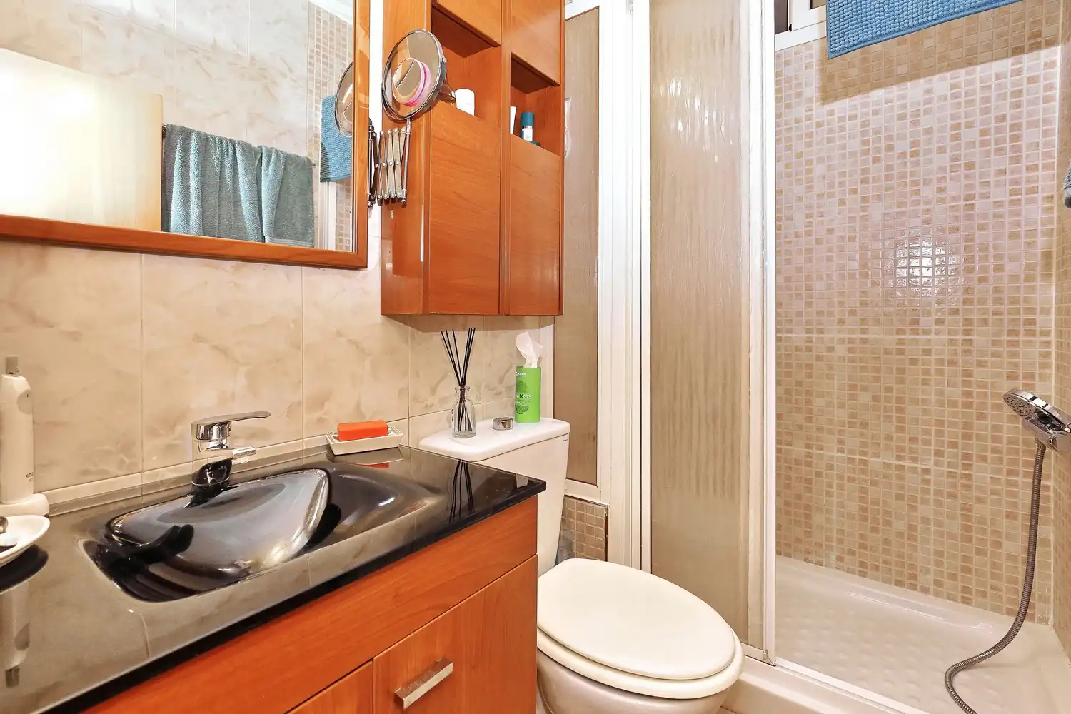 Baño de Piso en venta en Barcelona con Aire acondicionado, Calefacción y Parquet