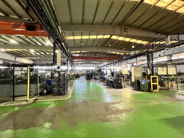 Nave industrielle avec ascenseur à louer à Zona Industrial