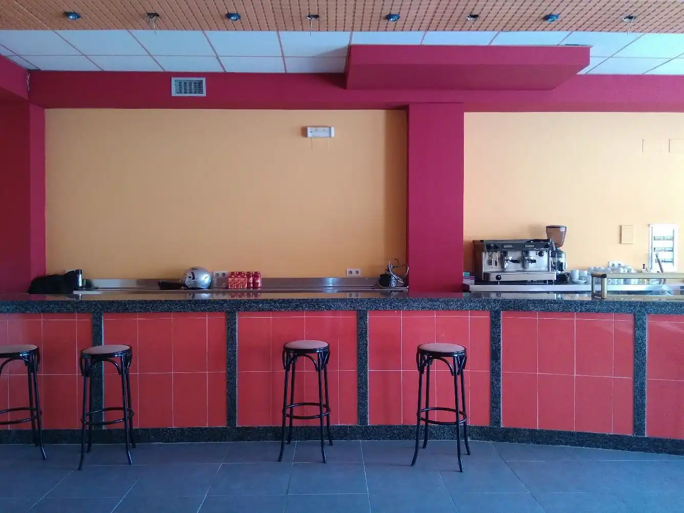 Local comercial de lloguer a Benavente, imagen 5
