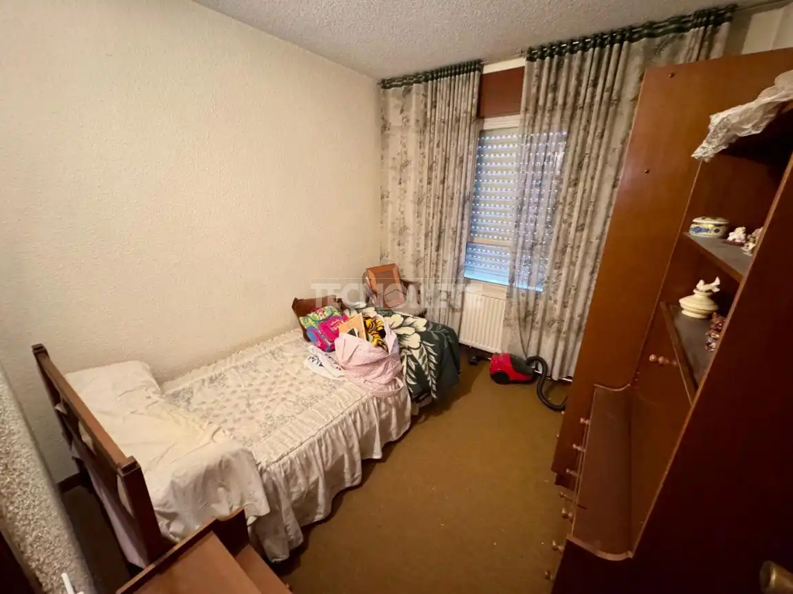 Habitación de Piso en venta en Guadalajara con Amueblado
