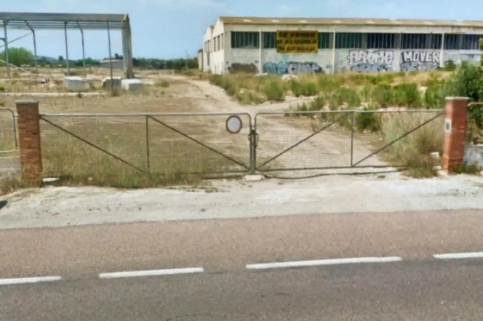 Industrial land for sale in Boverals - Saldonar