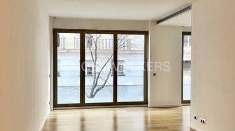 Foto 2 de Piso de alquiler en Plaza de San Juan de la Cruz, Ríos Rosas - Nuevos Ministerios, Madrid Capital