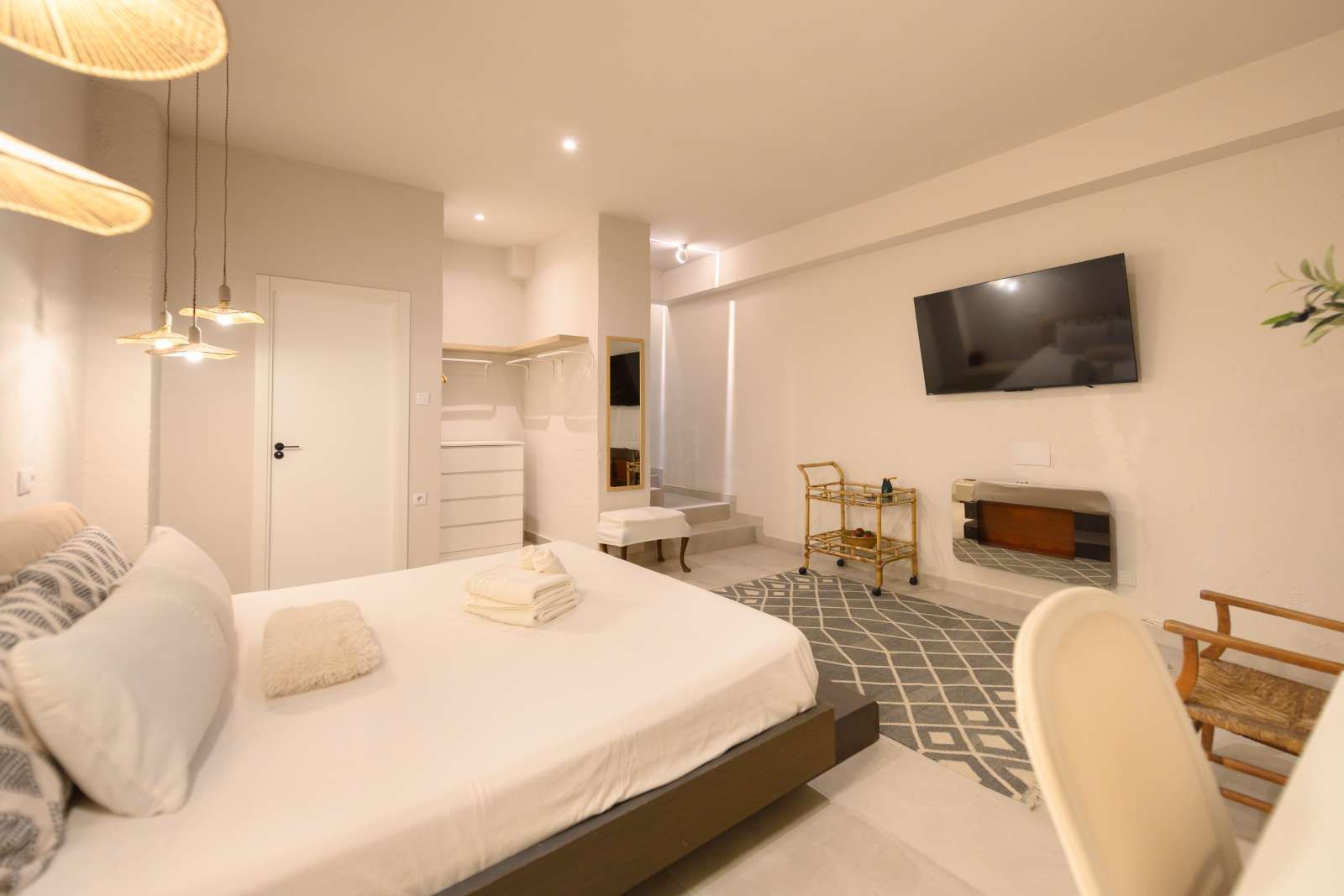 Bedroom of Apartment to share in  Madrid Capital  with Air Conditioner, Heating and Terrace