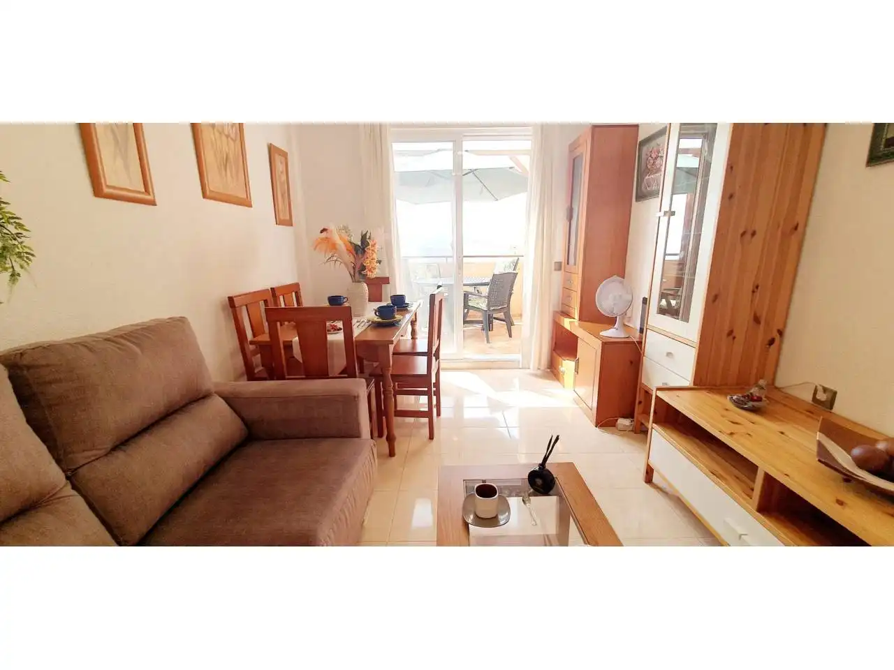Sala d'estar de Apartament en venda en Vícar amb Aire condicionat, Calefacció i Terrassa