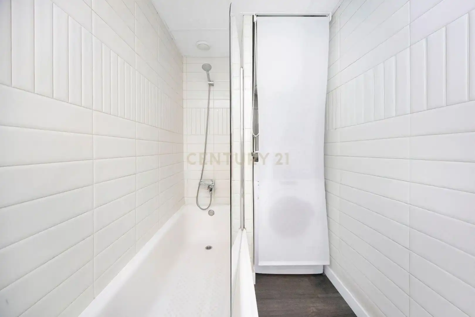 Baño de Apartamento de alquiler en Calpe / Calp con Aire acondicionado, Lavadora y Microondas