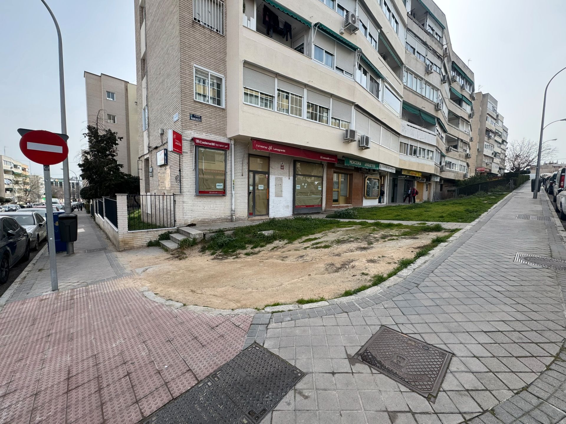 Geschaftsraum zur Miete in Calle Manizales, Pinar del Rey, Hortaleza