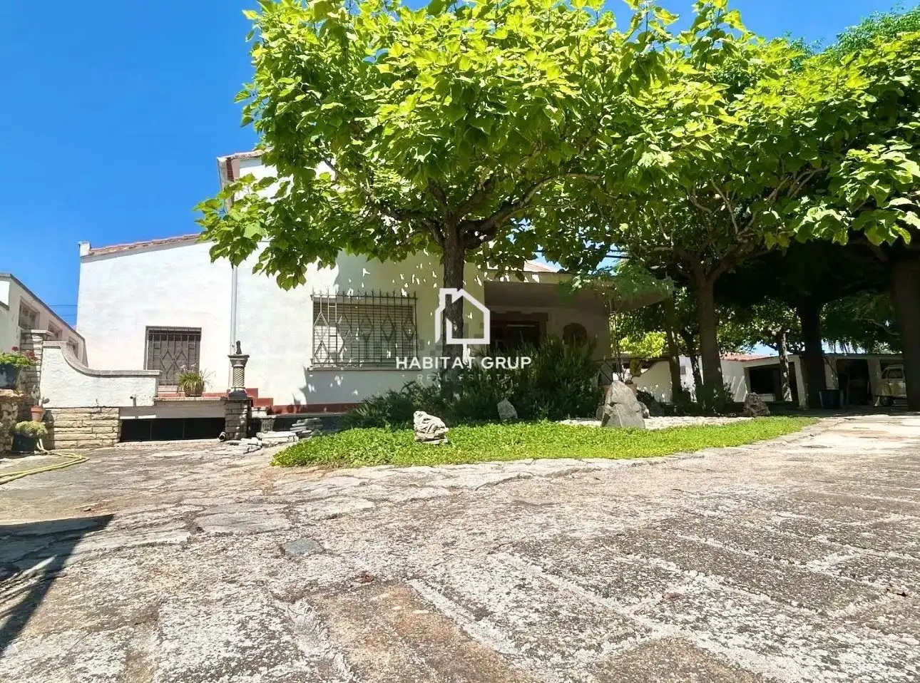 Exterior view of Houses for sale in Valls  with Heating, Private garden and Storage room