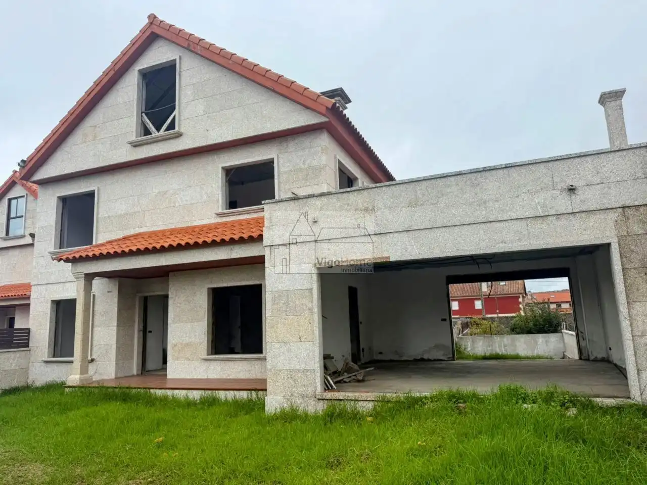 Vista exterior de Casa o xalet en venda en Baiona amb Calefacció, Jardí privat i Terrassa