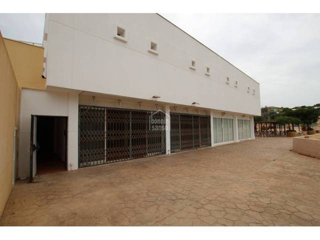 Local comercial en Venta en Biniancolla - Punta Prima