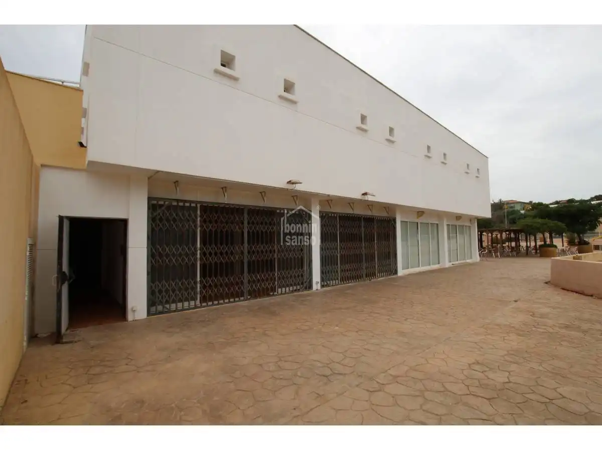 Local comercial en venda a Biniancolla - Punta Prima